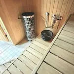 Arctic House Miekojaervi Villa