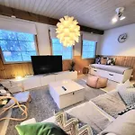 Villa Arctic House Miekojaervi