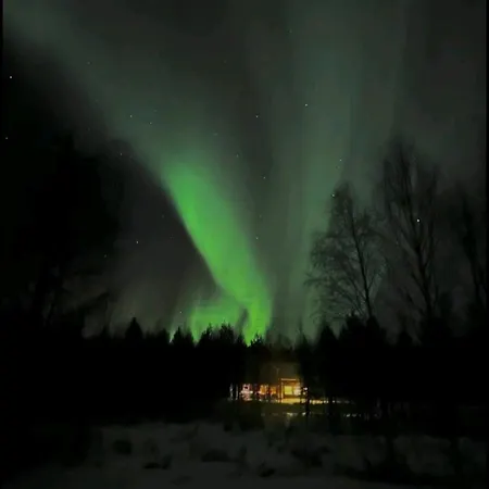 Arctic House Miekojaervi