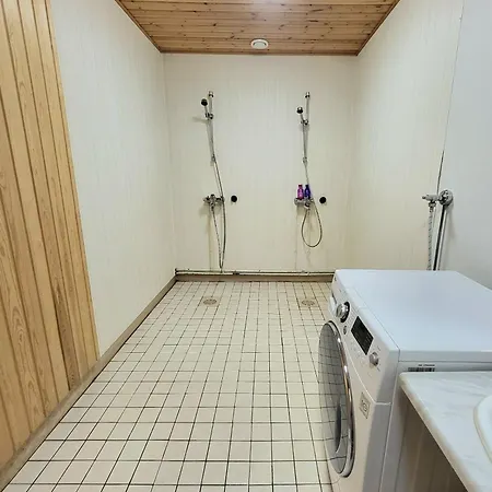 Arctic House Miekojaervi * Sirkkakoski