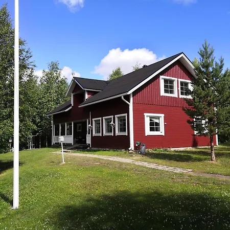 Arctic House Miekojaervi
