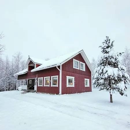 Arctic House Miekojaervi Villa